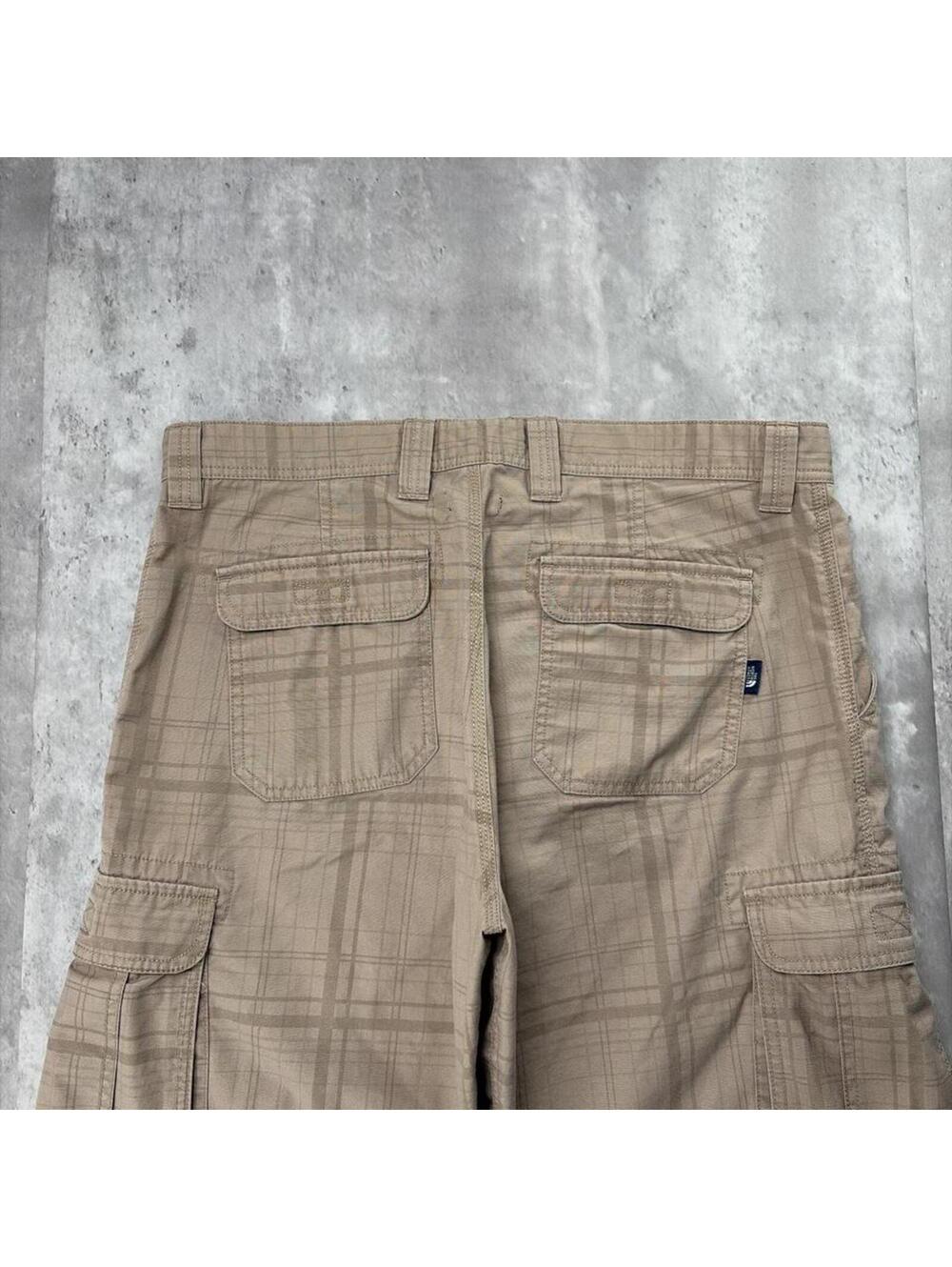 Vintage Beige The North Face Grunge Baggy Plaid Cargo Shorts View 3